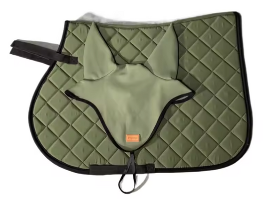 Tapis de selle et Bonnet Cheval Pegasus – Set Équestre Absorbant & Respirant